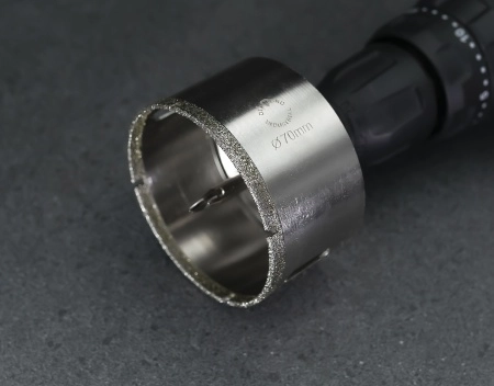 Алмазная коронка по керамограниту, плитке, кафелю 70 мм с центром Diamond Industrial